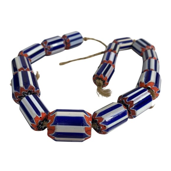 17 Vintage Venetian Millefiori Chevron Trade Beads on a Strand Royal Blue & Red - Picture 2 of 4
